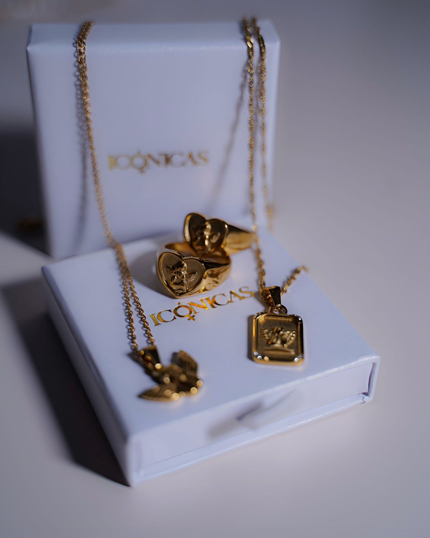 MYSTIC NECKLACE
