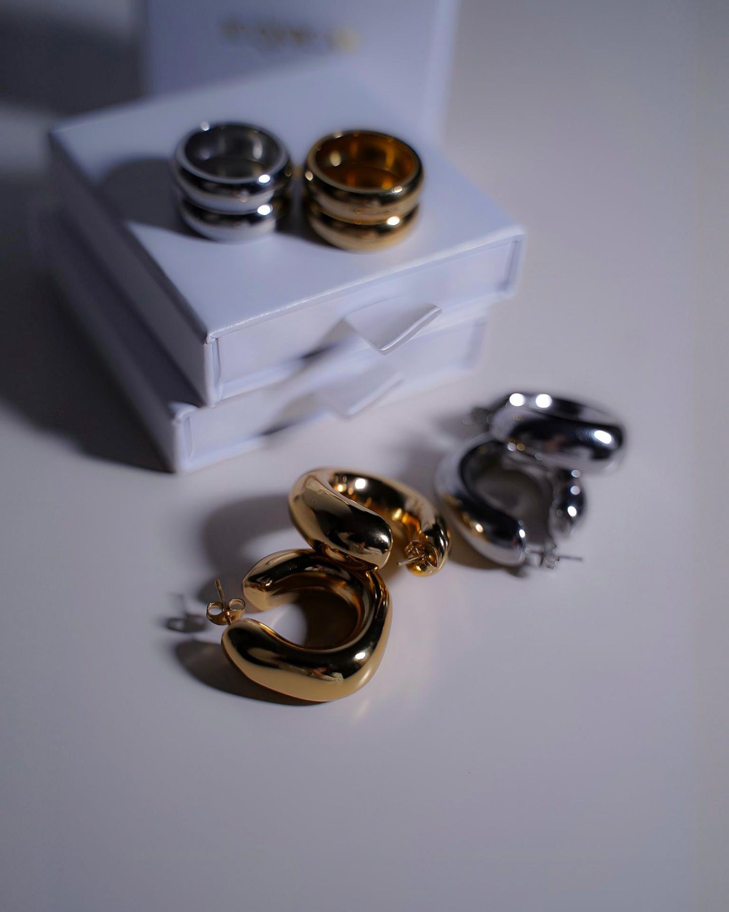 ANILLO GODDES