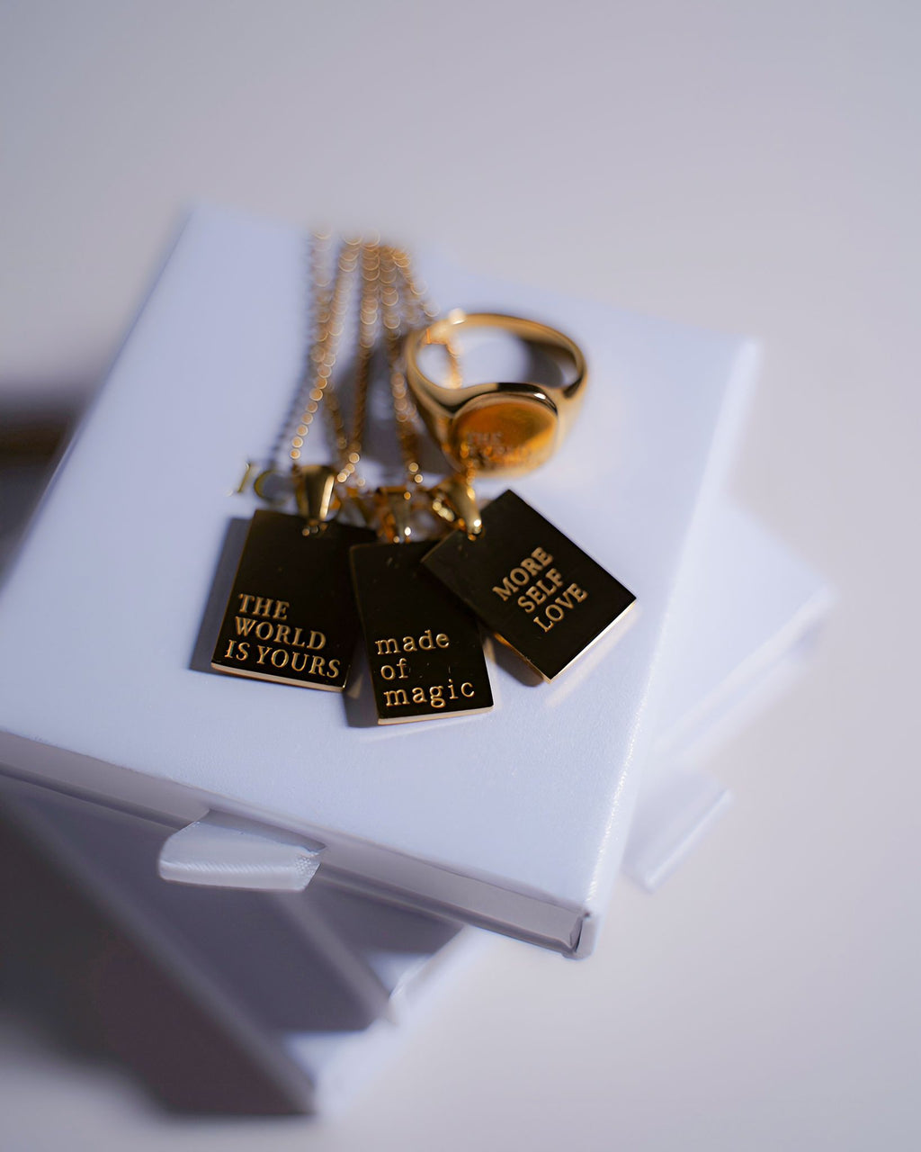 COLLARES TIME FOR ROMANCE